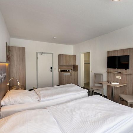 Hotel & Gaestehaus Rostock Luetten Klein Εξωτερικό φωτογραφία