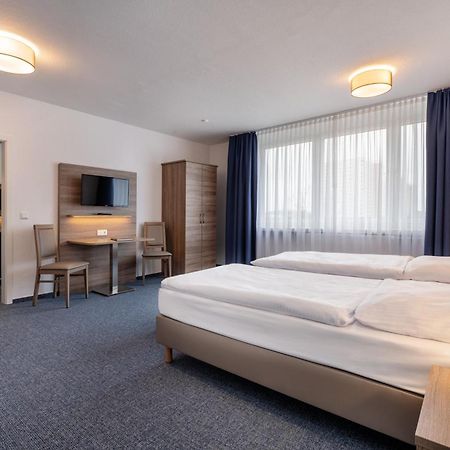 Hotel & Gaestehaus Rostock Luetten Klein Εξωτερικό φωτογραφία